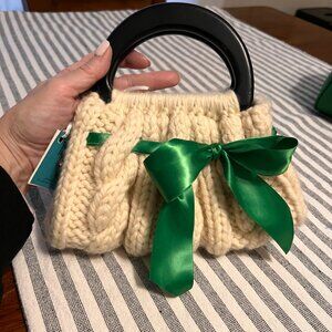 NWT Handcrafted Crochet Purse